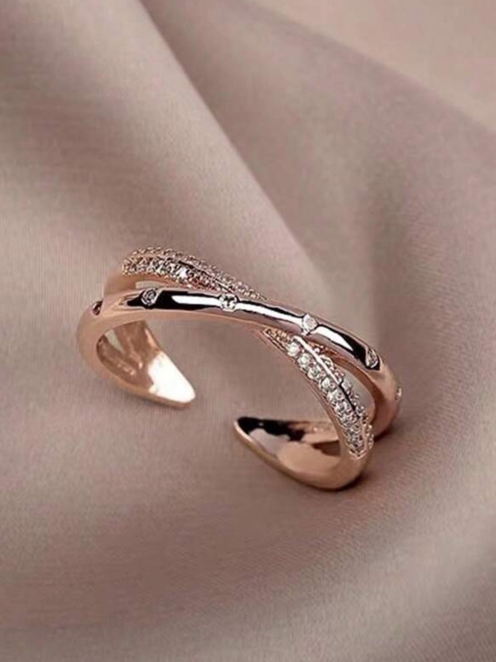 Minimalist rose criss cross X ring stack inlaid gold jewelry rare viral Bohemia - Picture 4 of 5